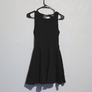Womens, black, backless dress. Size xs. Lulus brand.